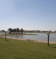 Modon Lake Park