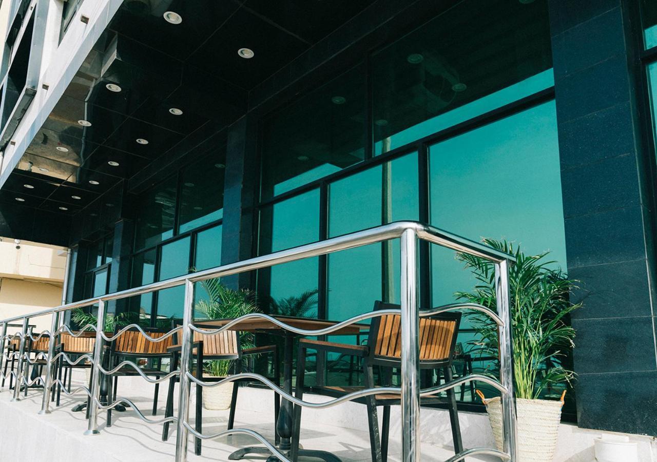 Juman Hotel umluj