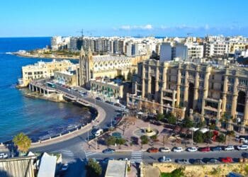 العقارات في مالطا