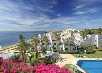 شاليهات جدة بمسبح خاص