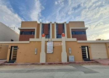 فلل للبيع في حي بدر