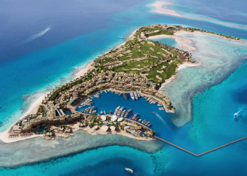 جزيرة سندالة في نيوم وأشهر معالمها السياحية الفاخرة