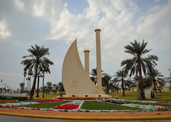 رأس تنورة ودليل شامل حول موقعها ومناخها والمعالم السياحية بها