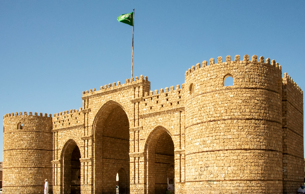 باب جدة القديم: بوابة إلى عراقة حارات المدينة التاريخية