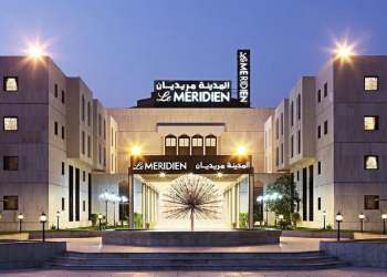 فندق المدينة مريديان: إقامة فاخرة وخدمات متنوعة في قلب المدينة المنورة