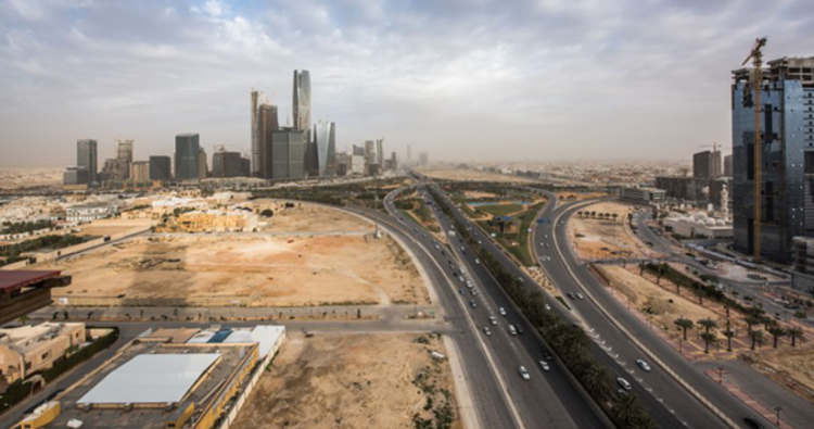 الأراضي البيضاء في الرياض
